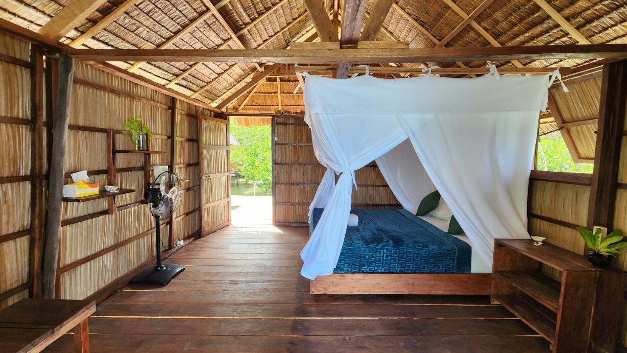 Mansuar Raja Ampat Bungalows Kri Zewnętrze zdjęcie